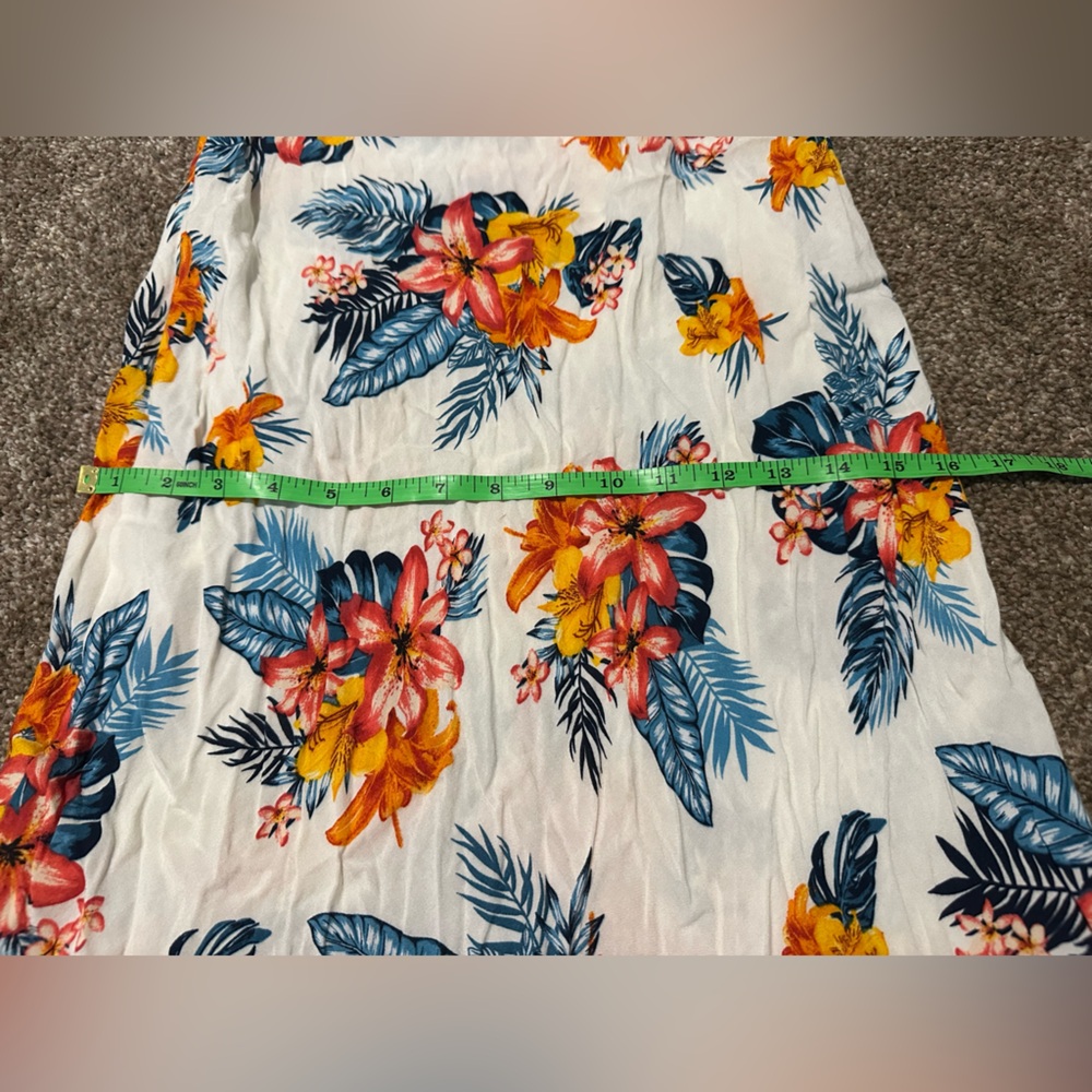 Emory Park Blue and Orange Hawaiian Patterned midi slip dress. - Picture 7 of 13